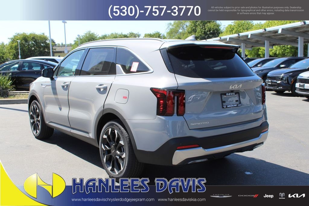 New 2026 Wolf Gray Kia EX image 9