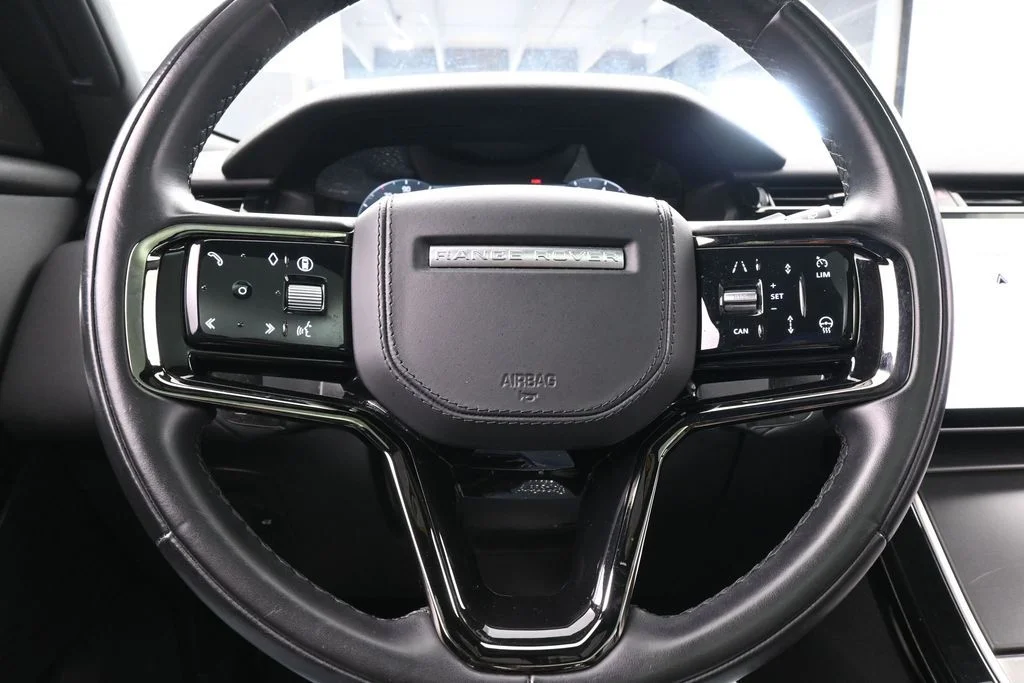 Used 2025 Gray Land Rover Dynamic SE image 24