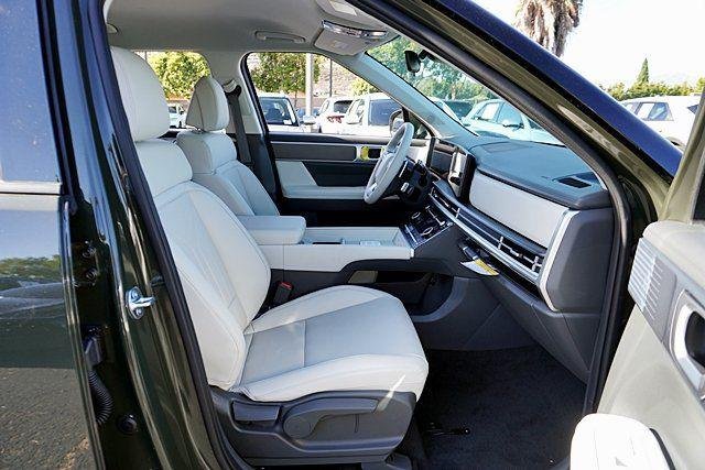 New 2026 Green Hyundai SEL FWD image 14