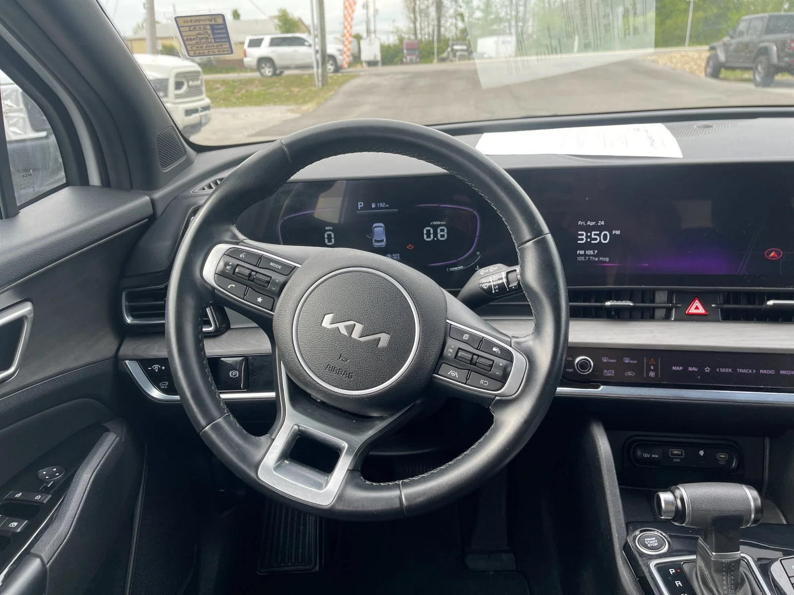 Used 2023 White Kia X-Line image 16