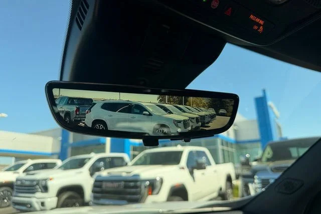 New 2026 Glacier White Tricoat GMC AT4 image 22