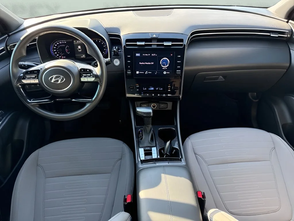 Used 2024  Hyundai SEL image 29