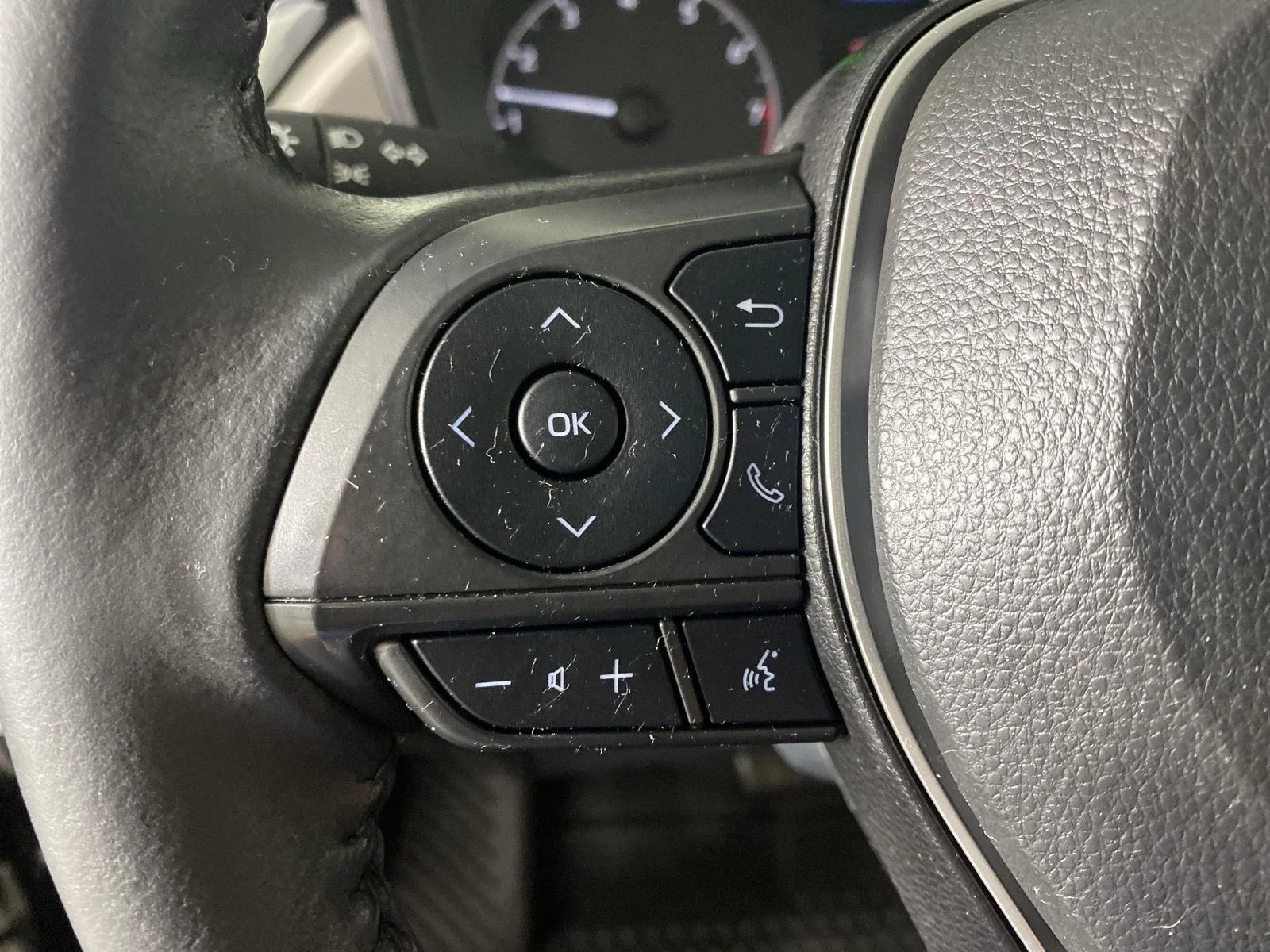 Used 2023 Jet Black Toyota LE image 24