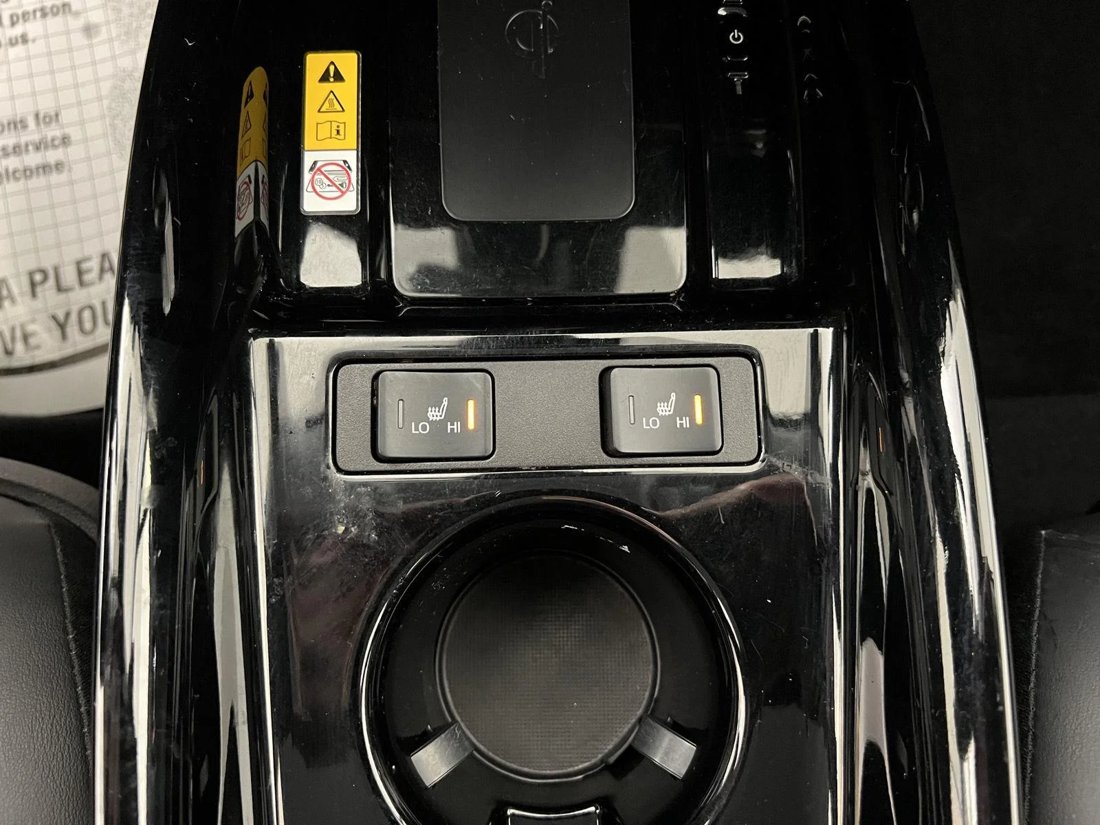 Used 2022 Wind Chill Pearl Toyota XLE image 21
