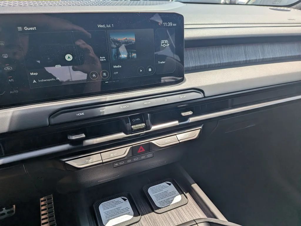 New 2027 Glacial White Pearl Kia X-Line SX-Prestige image 44
