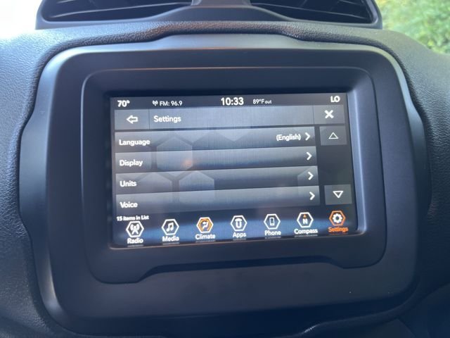 Used 2018 Glacier Metallic Jeep Latitude image 20