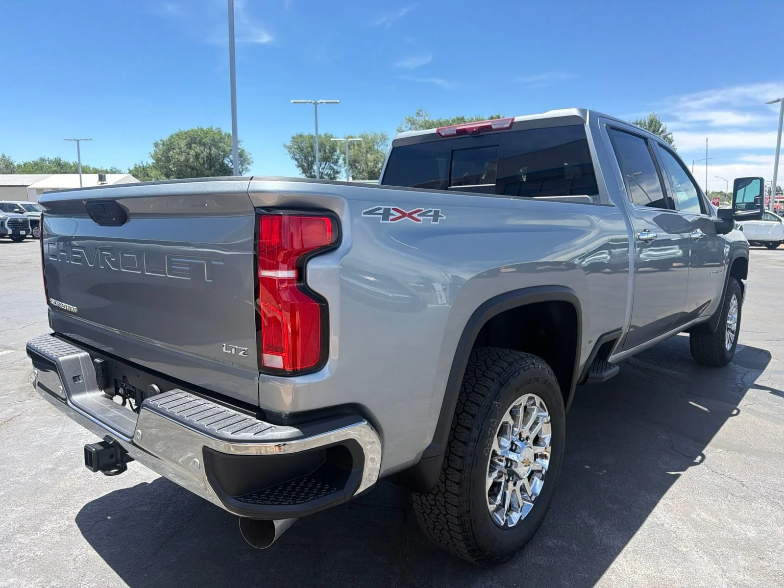 2026 Chevrolet Silverado 3500 HD LTZ - Photo 7