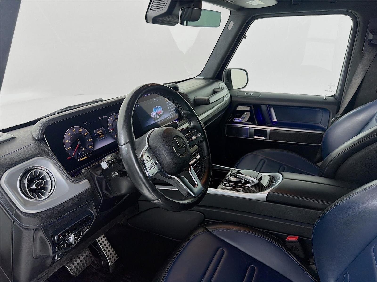Used 2019 Polar White Mercedes-Benz G 550 image 4