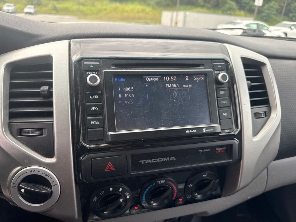 Used 2015 Super White Toyota Base image 13