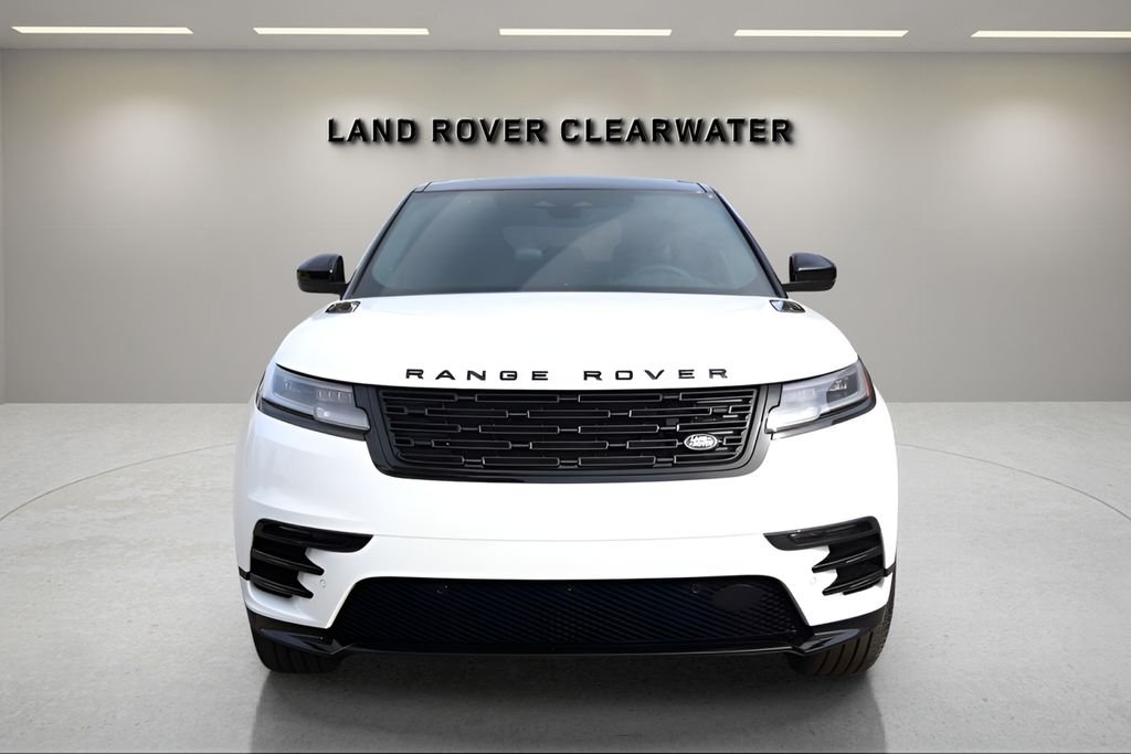 New 2026 Fuji White Land Rover Dynamic SE image 8