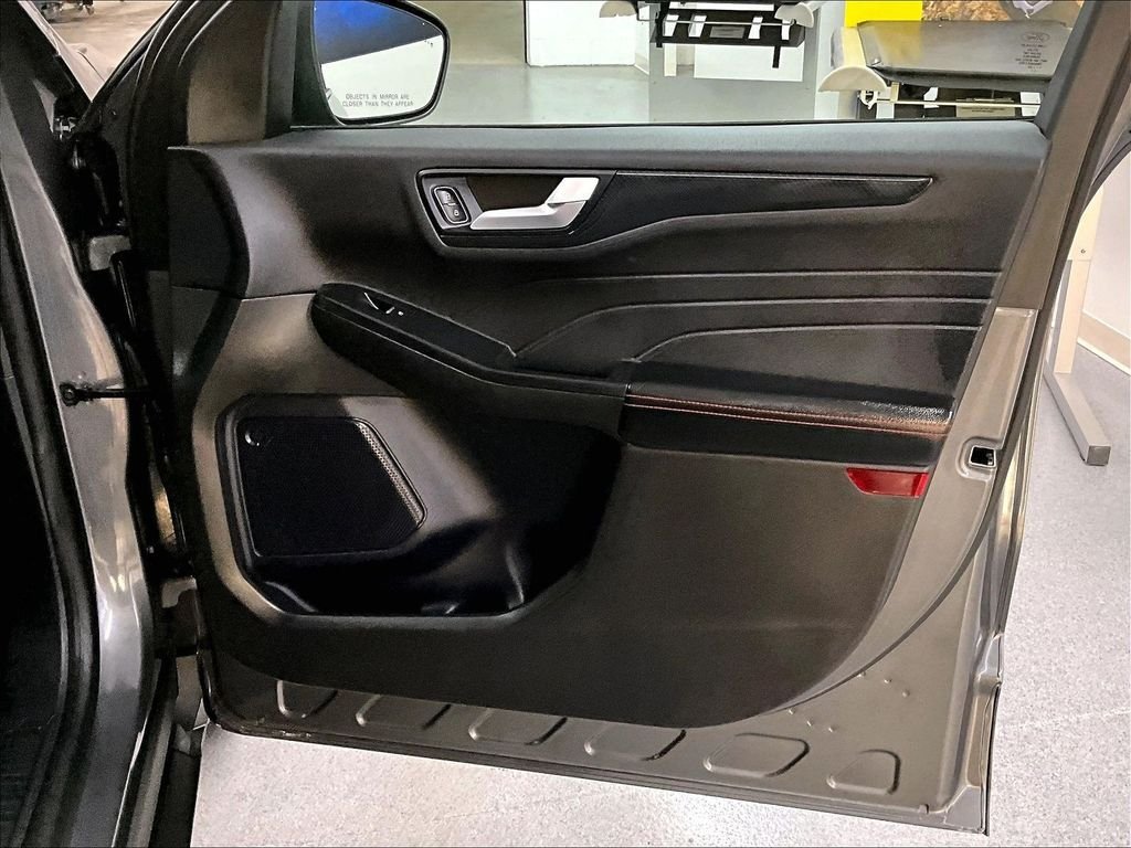Used 2024 Gray Metallic Ford ST-Line image 12