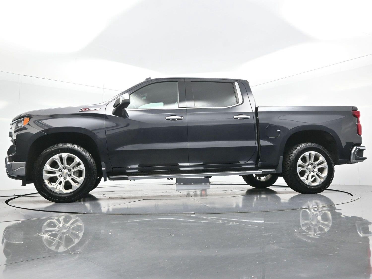 Used 2022 Dark Ash Metallic Chevrolet LTZ image 44