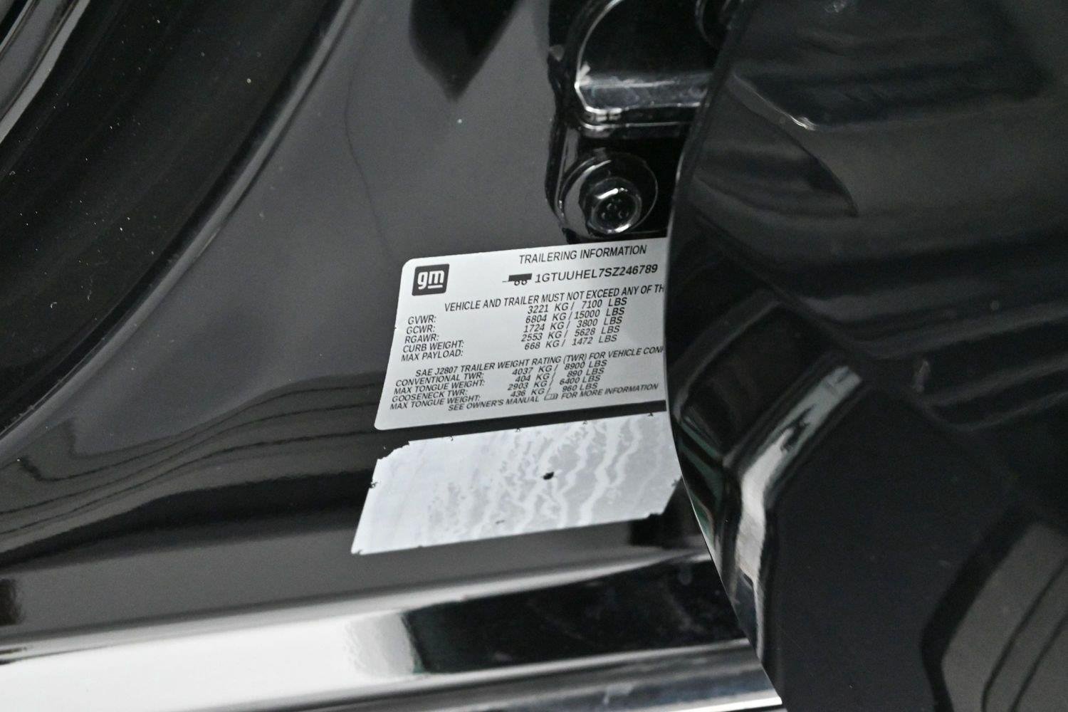 Used 2025 Onyx Black GMC Denali Ultimate image 40