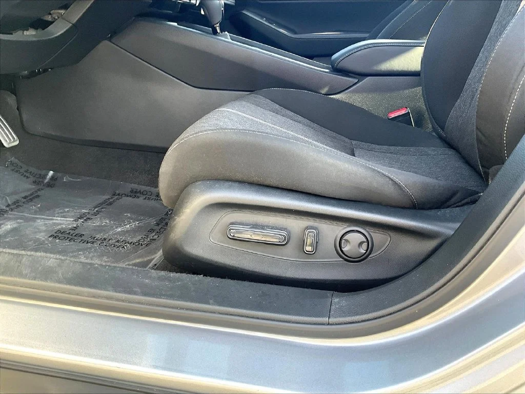 Certified Used 2024 Solar Silver Metallic Honda Sport image 36