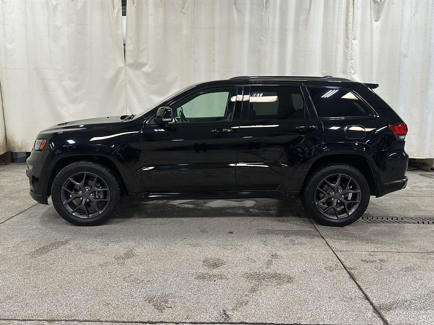 Used 2019 Jeep Grand Cherokee Limited X with VIN 1C4RJFBG5KC704164 for sale in Waconia, Minnesota