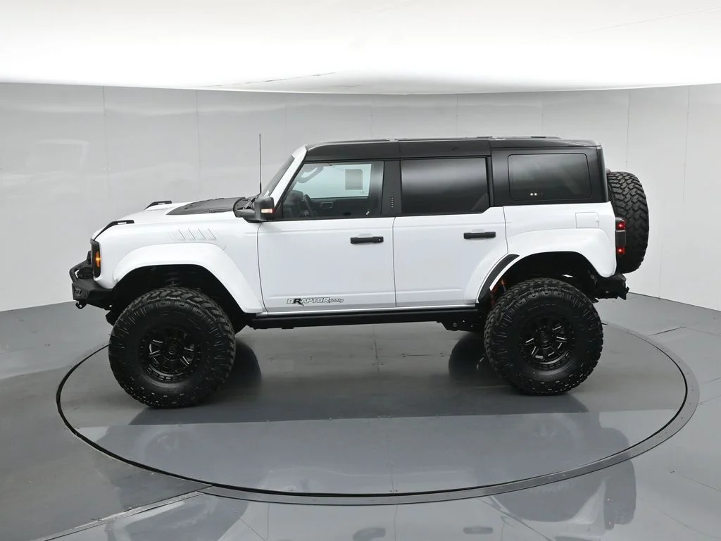 New 2026 White Ford Raptor image 40