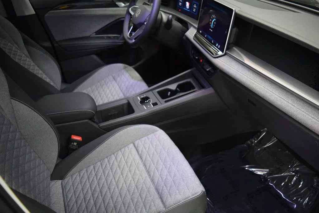 2025 Volkswagen Tiguan S - Photo 7