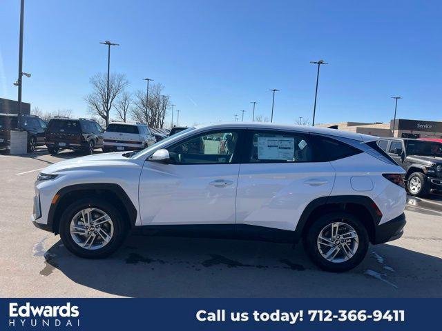 2025 Hyundai Tucson SE - Photo 8