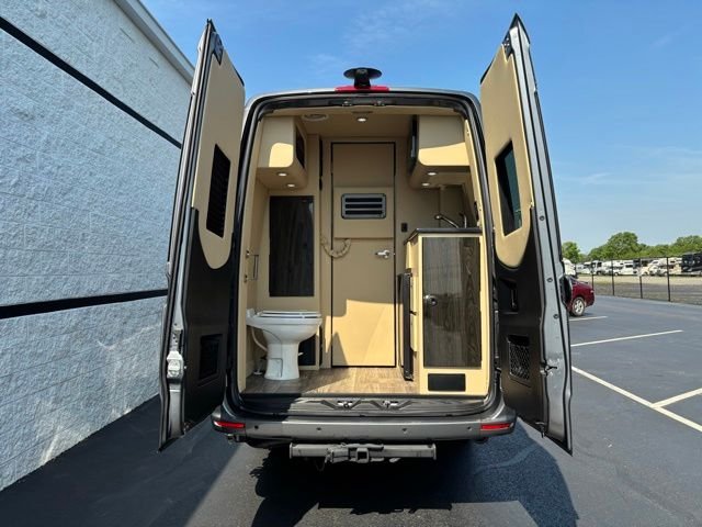 Used 2023 Gray Mercedes-Benz Midwest Automotive image 9