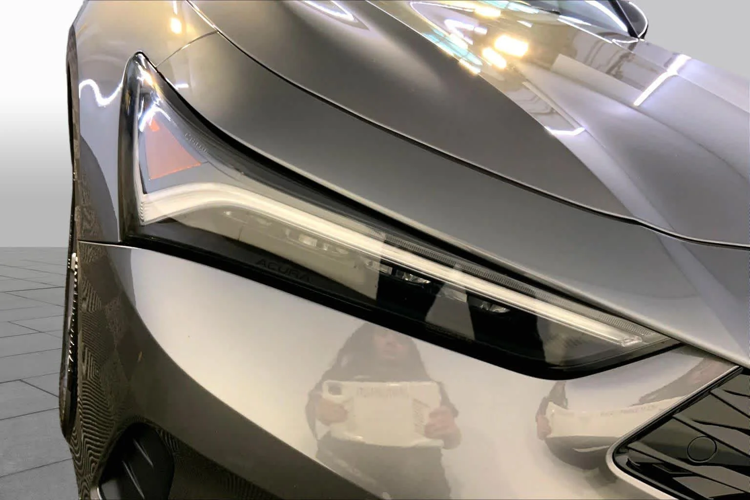 Certified Used 2025 Liquid Carbon Metallic Acura BASE image 27