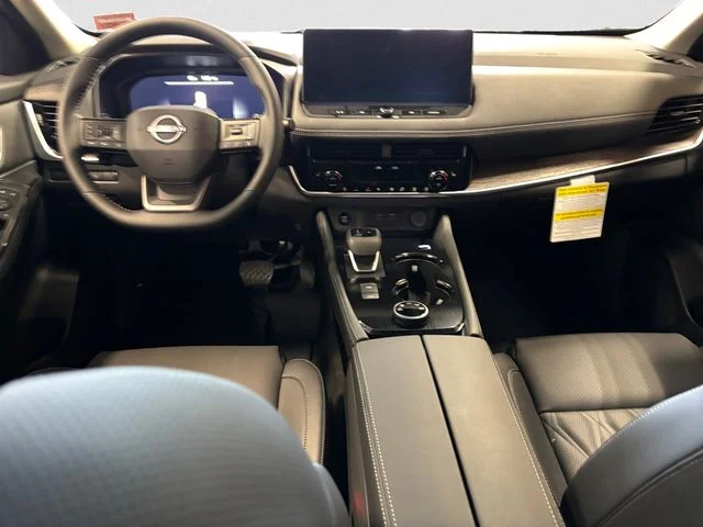 New 2026 Super Black Nissan Platinum image 11
