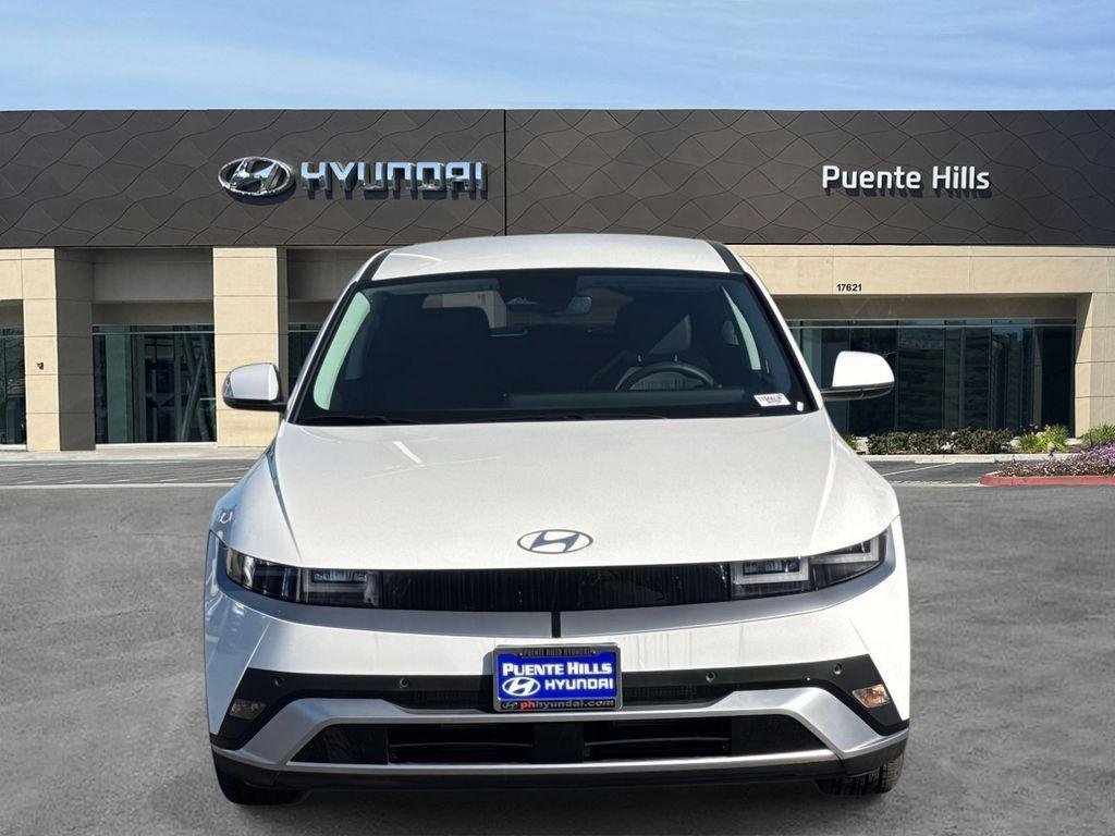 New 2026 White Hyundai SEL image 2