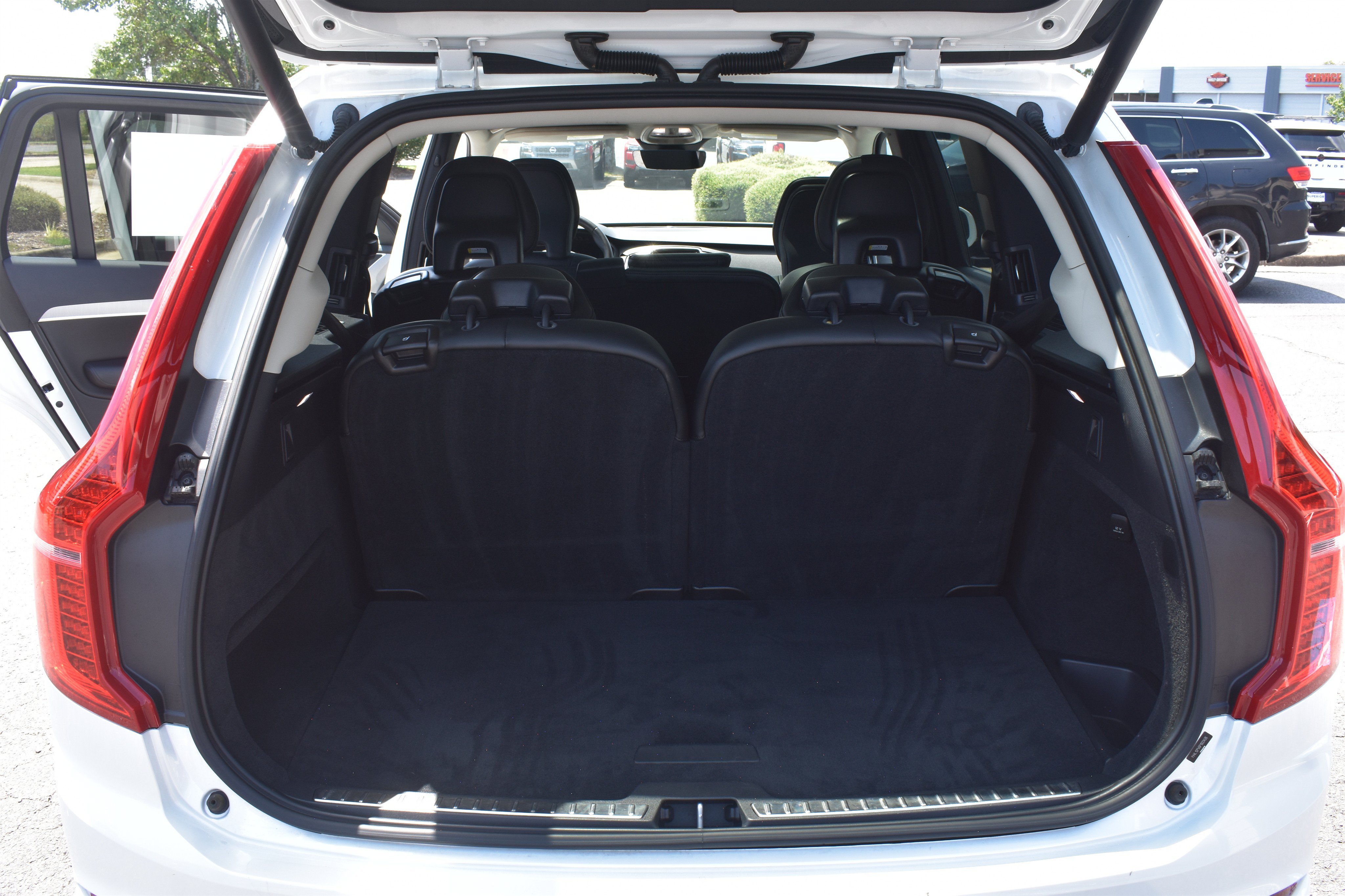 2023 Volvo XC90 Core - Photo 19