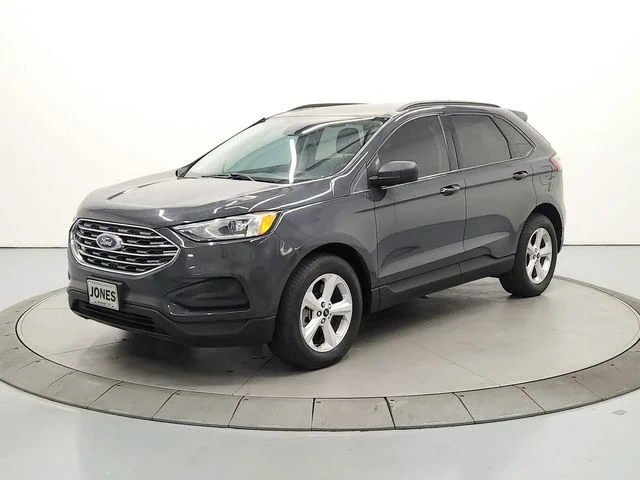 Used 2021 Gray Ford SE image 4
