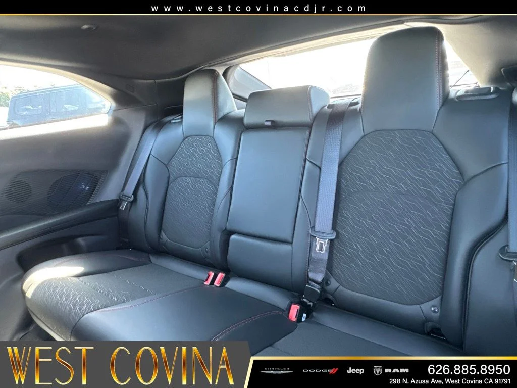 New 2026 Diamond Black Crystal Pearlcoat Dodge Scat Pack image 29