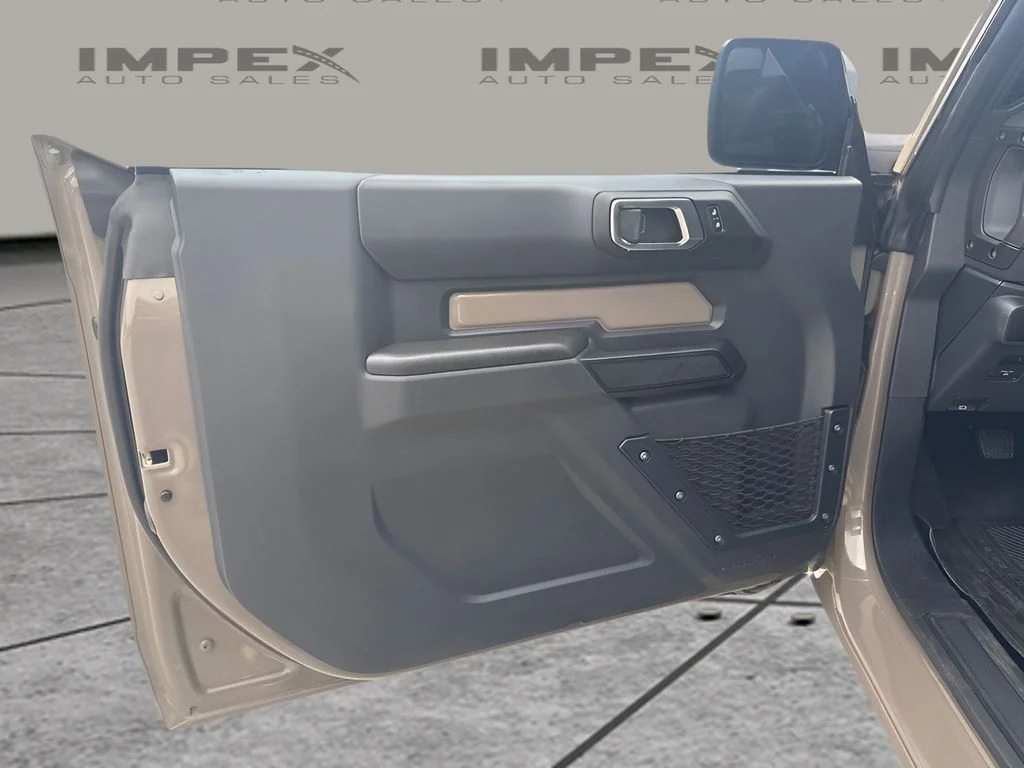 Used 2025 Gray Ford Base image 17