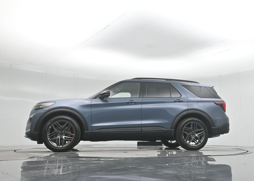 New 2026 Vapor Blue Metallic Ford ST-Line image 54