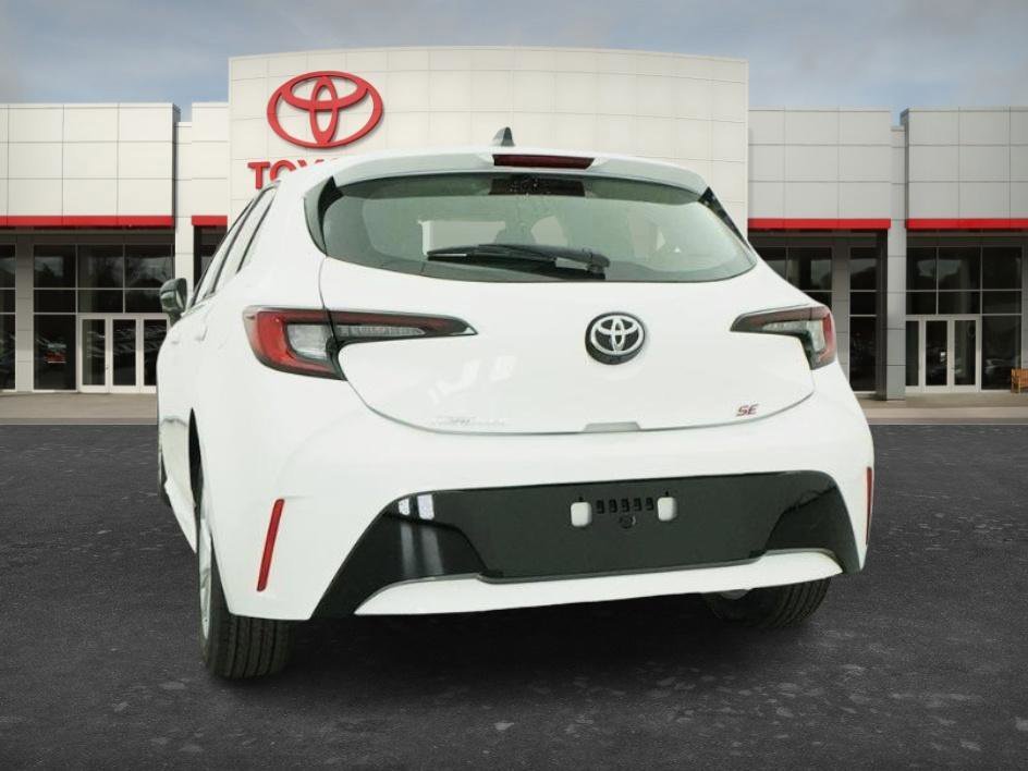 New 2026 Ice Cap Toyota SE image 10