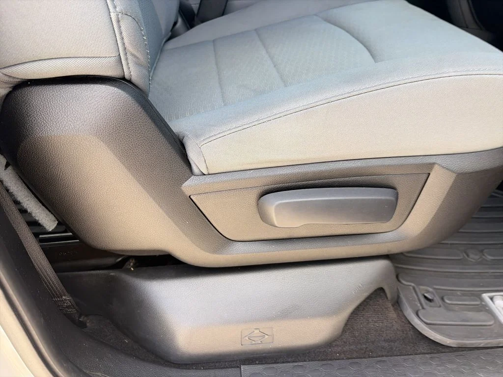 Used 2013 Silver Ram Express image 30