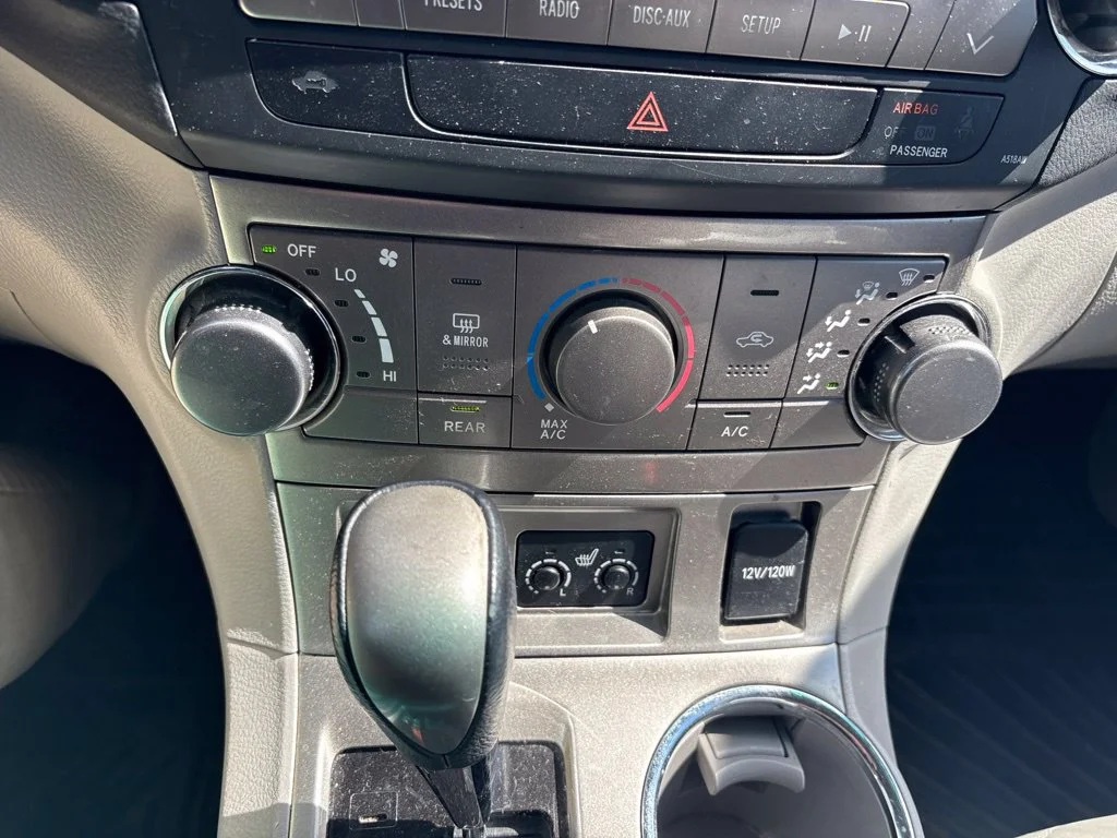Used 2011 Black Toyota SE image 19