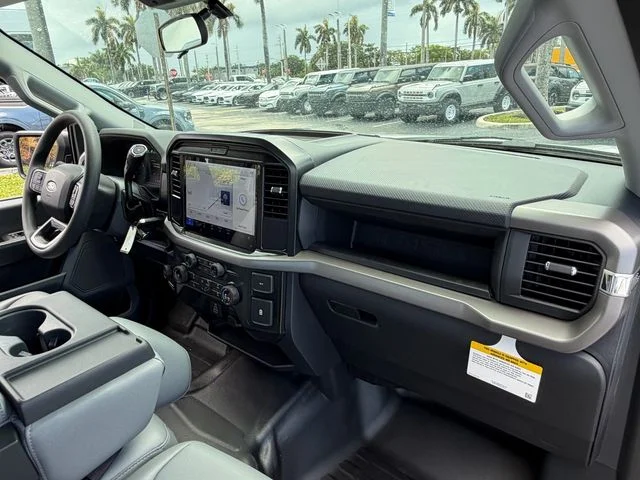 New 2026 Oxford White Ford XL image 8