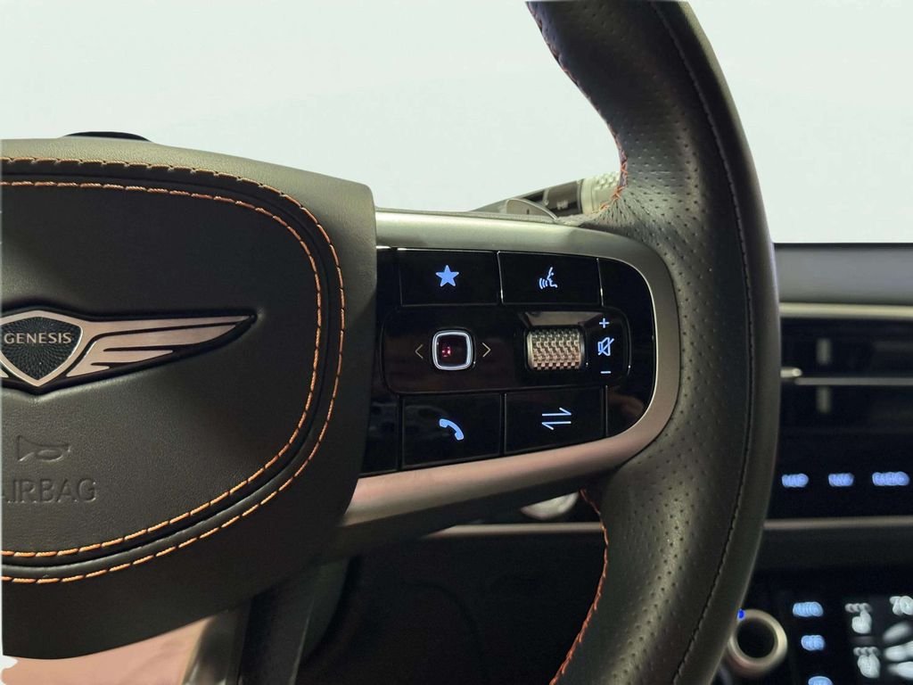 2026 GENESIS GV70 Sport Advanced - Photo 16