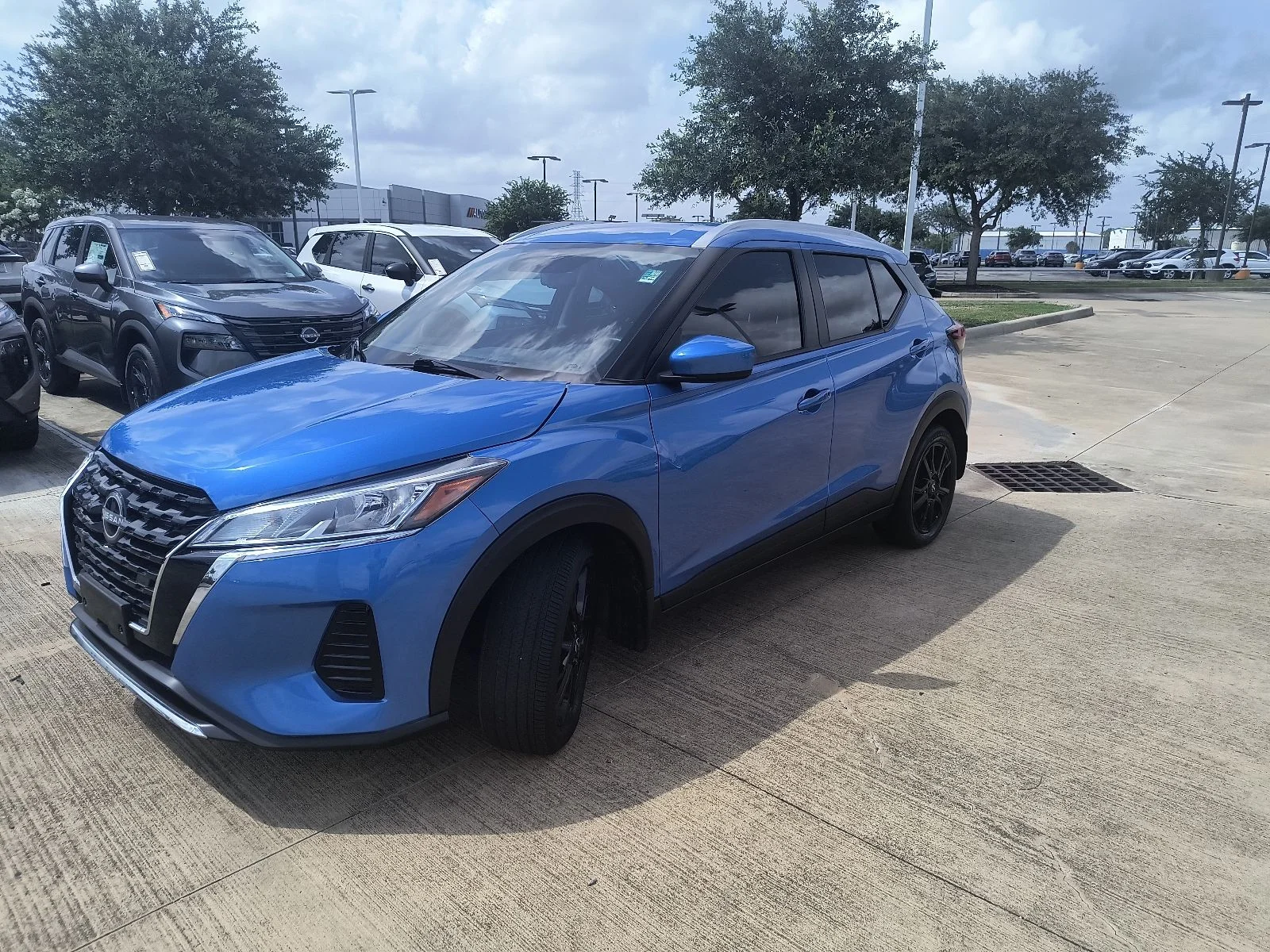 2024 Nissan Kicks 1.6 SV's photo