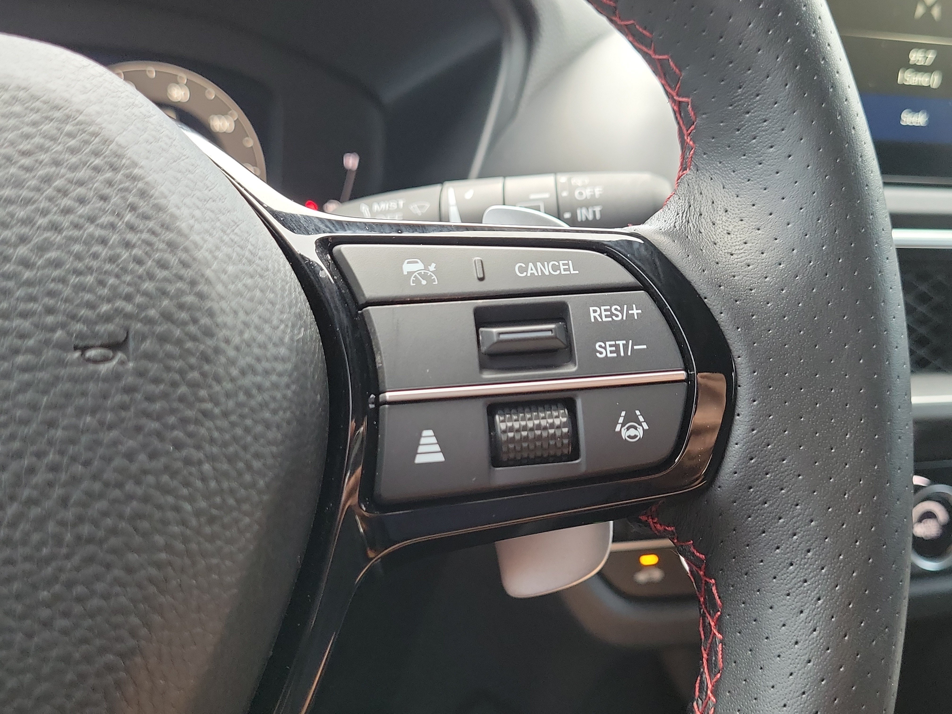 Used 2025  Acura w/A-Spec Package image 31
