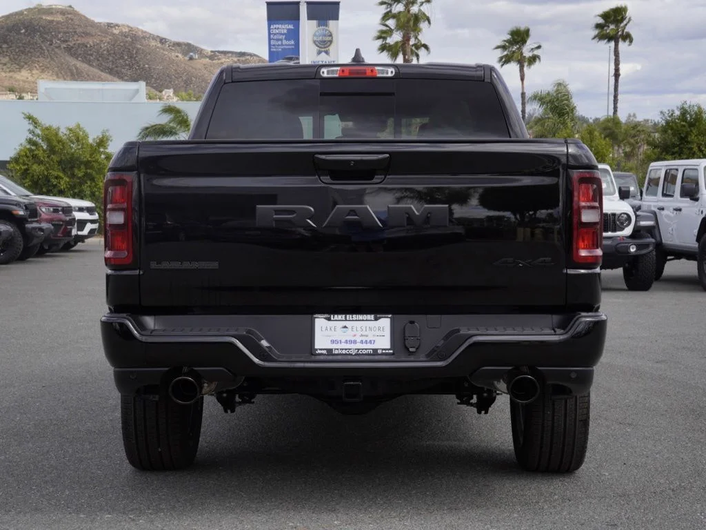 New 2026 Diamond Black Crystal Pearl-Coat Exterior Paint RAM Laramie image 4