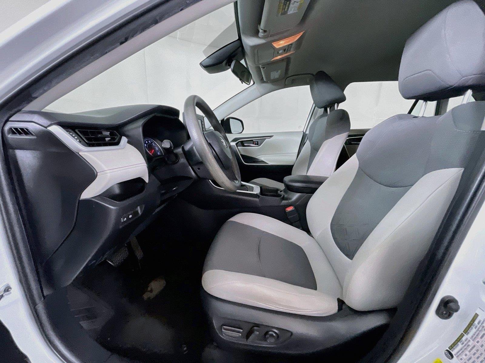 Used 2021 Super White Toyota XLE image 22