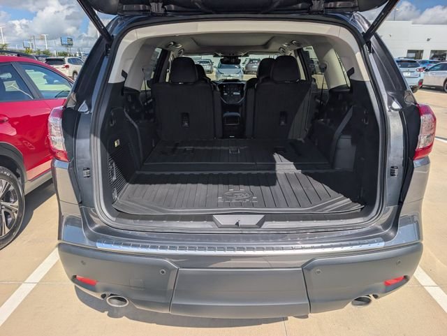 New 2026 MAGNETITE GRAY METALLIC Subaru Limited 7-Passenger image 21