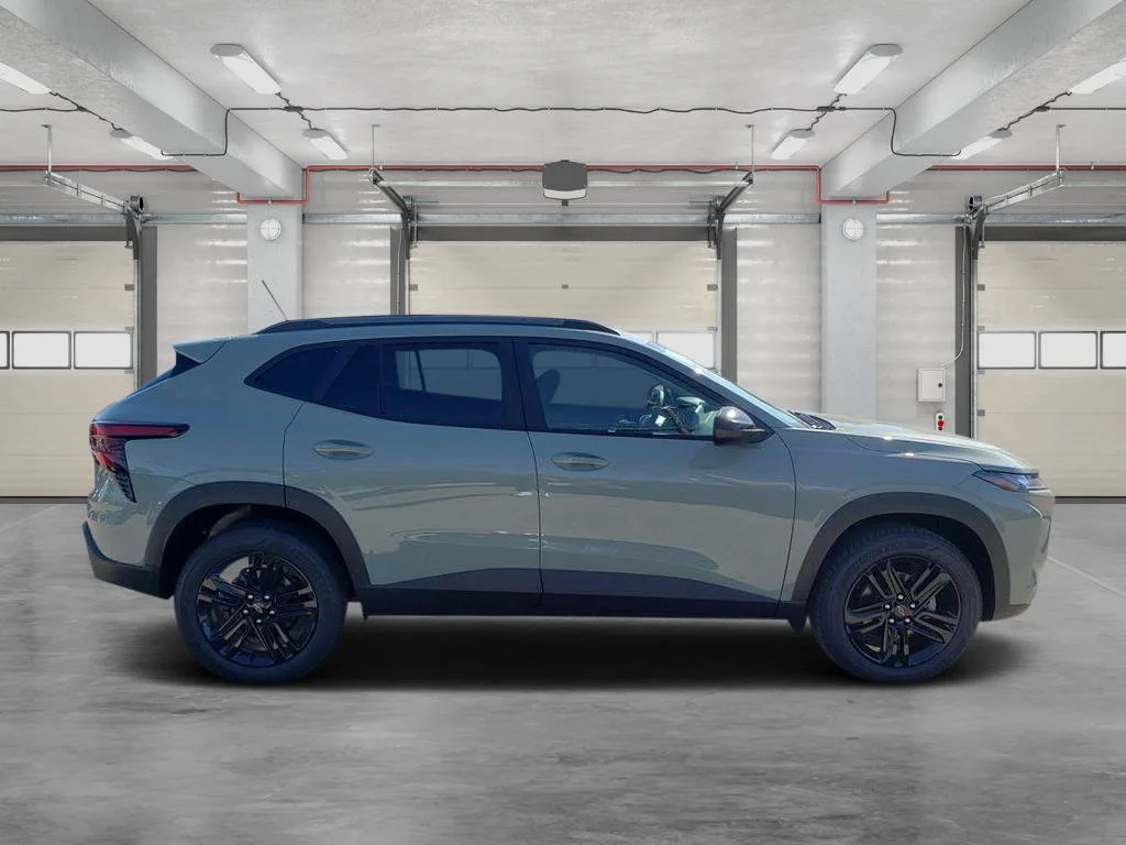 New 2026 Green Chevrolet ACTIV image 2