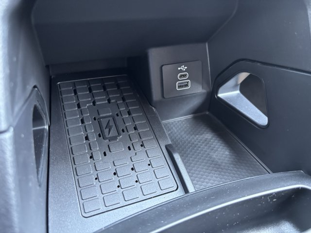 New 2026 Desert Sand Ford XLT image 25