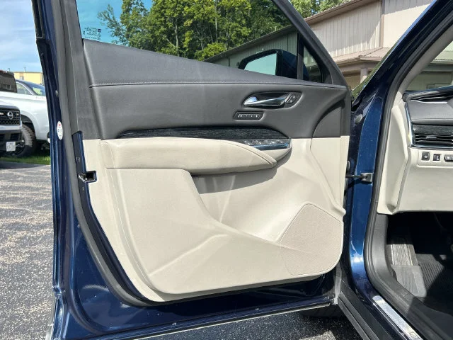 Used 2021 Blue Cadillac Premium Luxury image 27