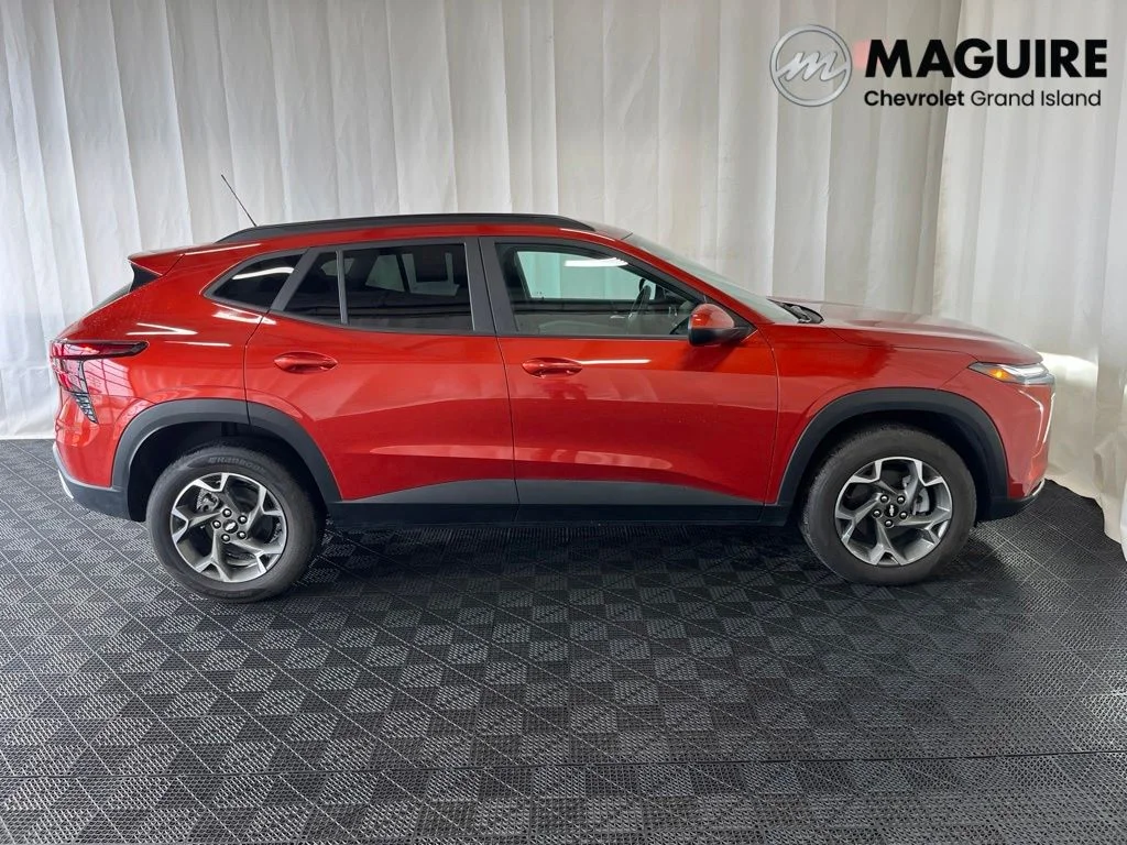 Used 2024 Red Chevrolet LT image 2