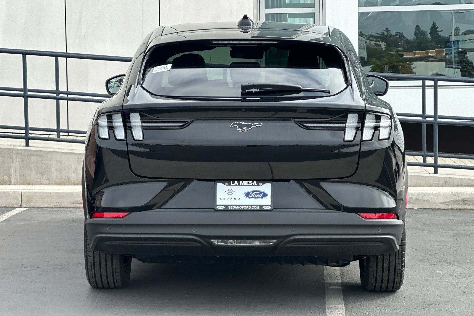 New 2026 Shadow Black Ford Select image 4