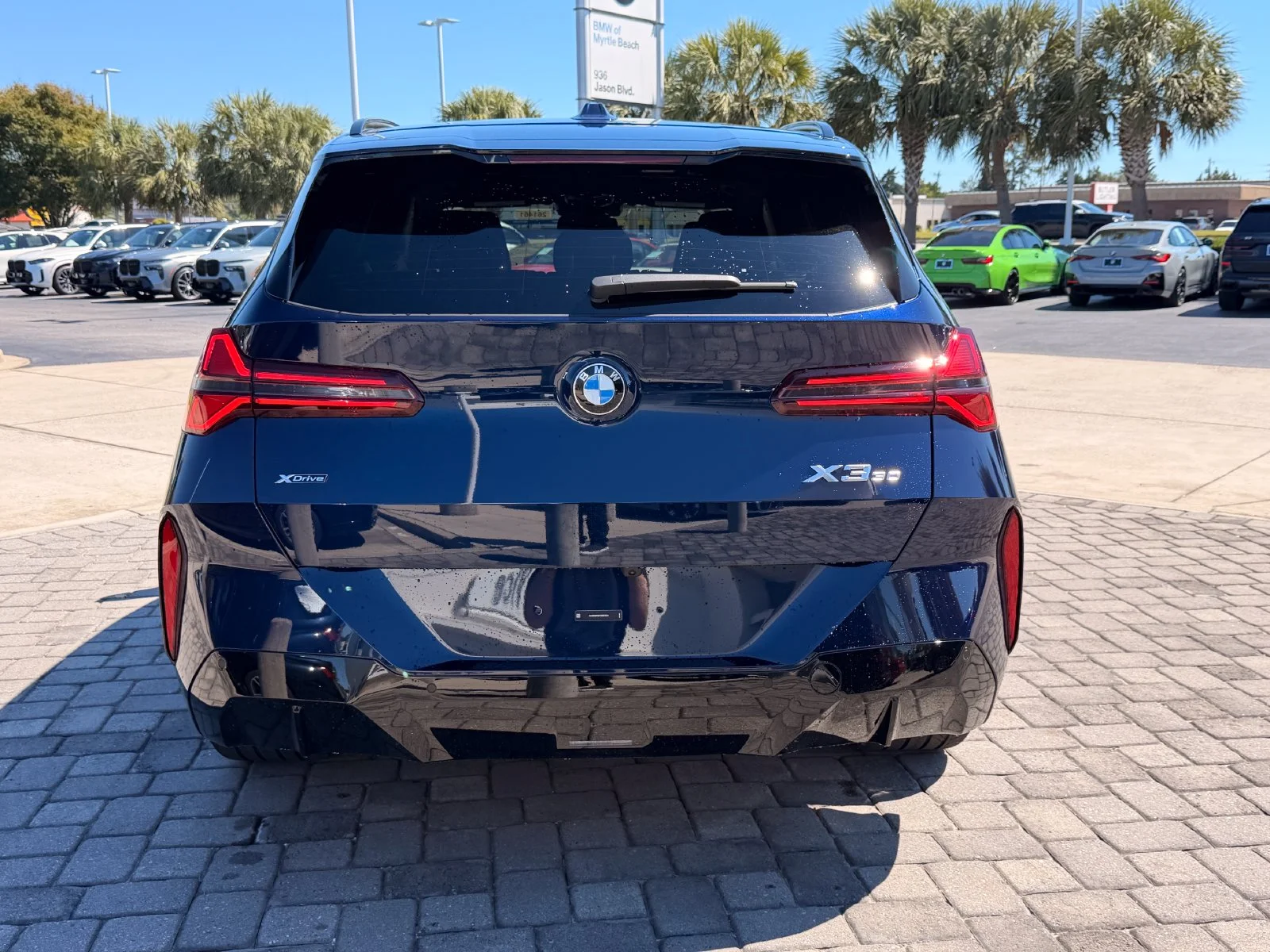 New 2026 Tanzanite Blue II Metallic BMW 30 xDrive image 10