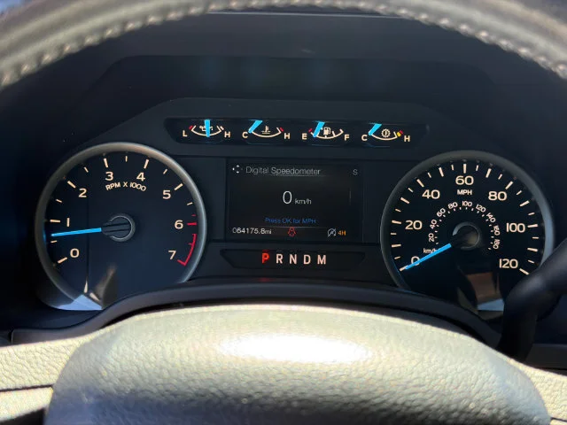 Used 2018 Silver Ford XLT image 26