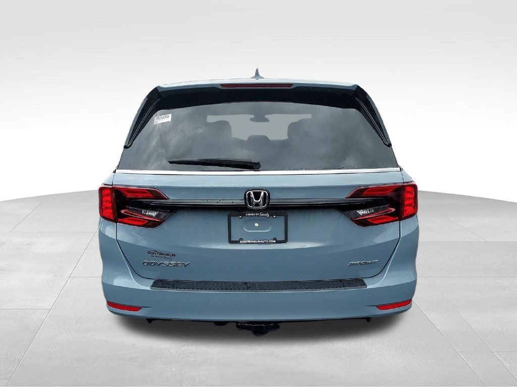 Used 2024 Gray Honda Sport image 4