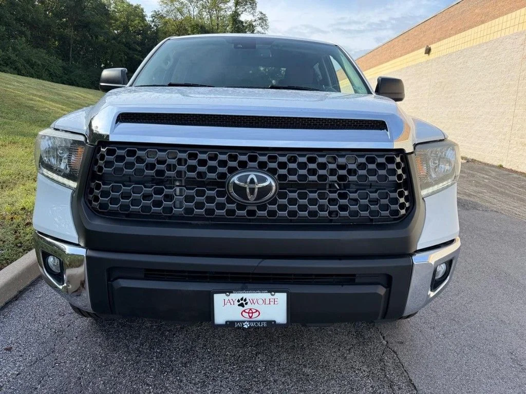 2020 Toyota Tundra SR5 - Photo 7